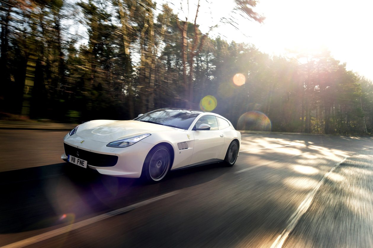 Ferrari GTC4Lusso T