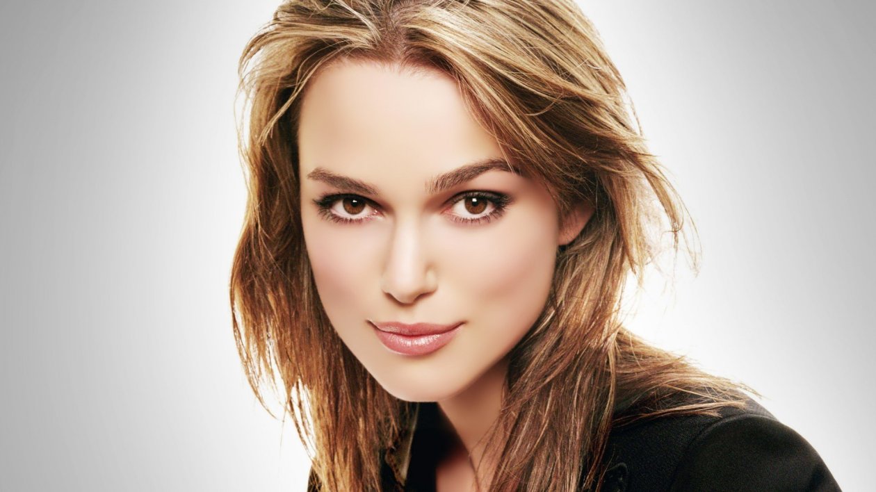 Keira Knightley Blonde