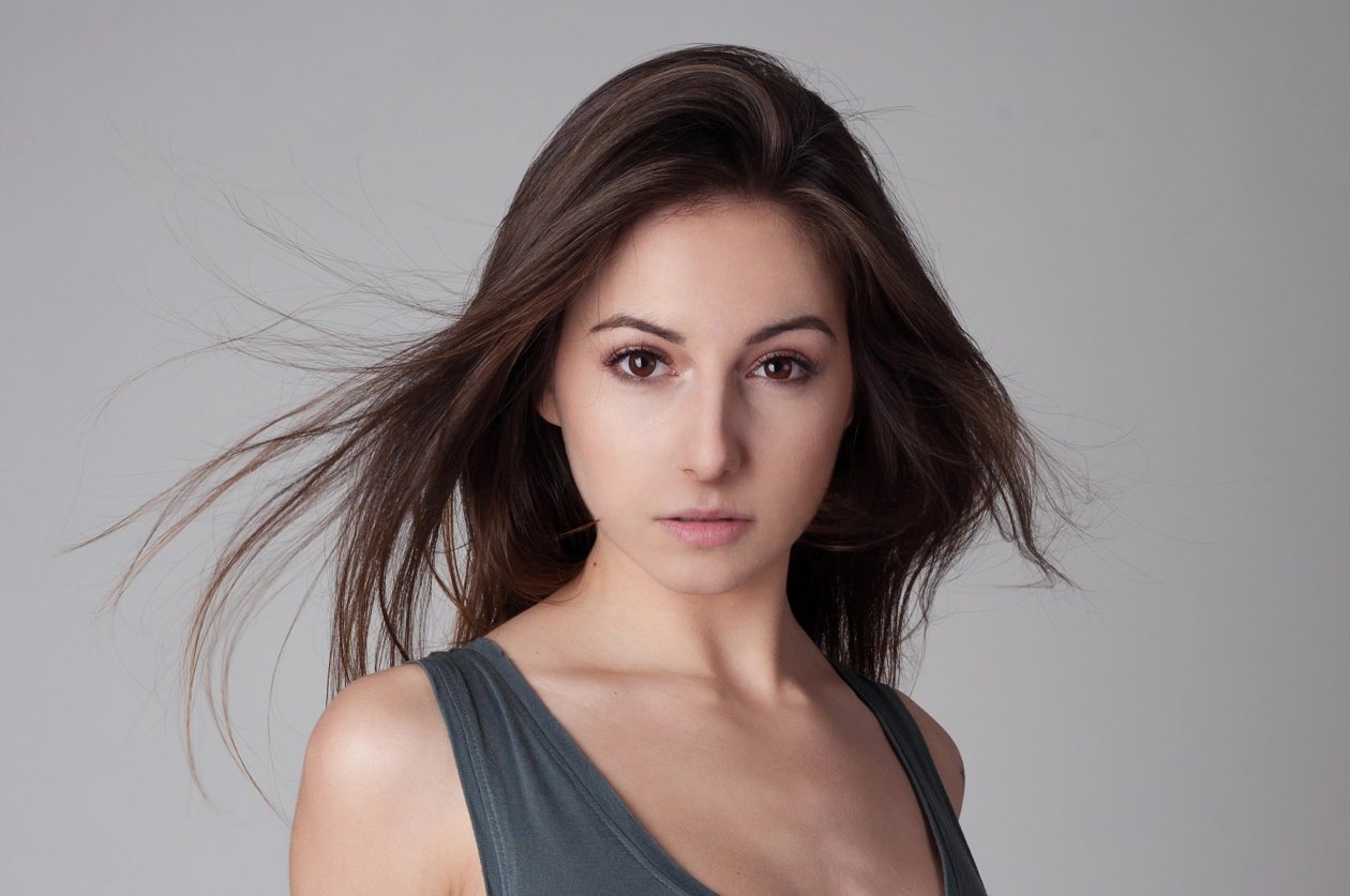 Eliza Wolniewicz Model