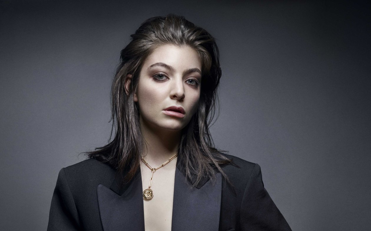 Lorde Elle Magazine 2017