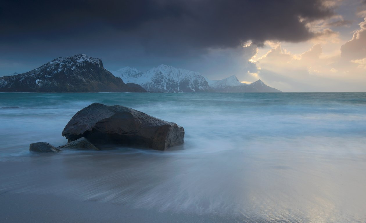 Ocean Rock Mountains
