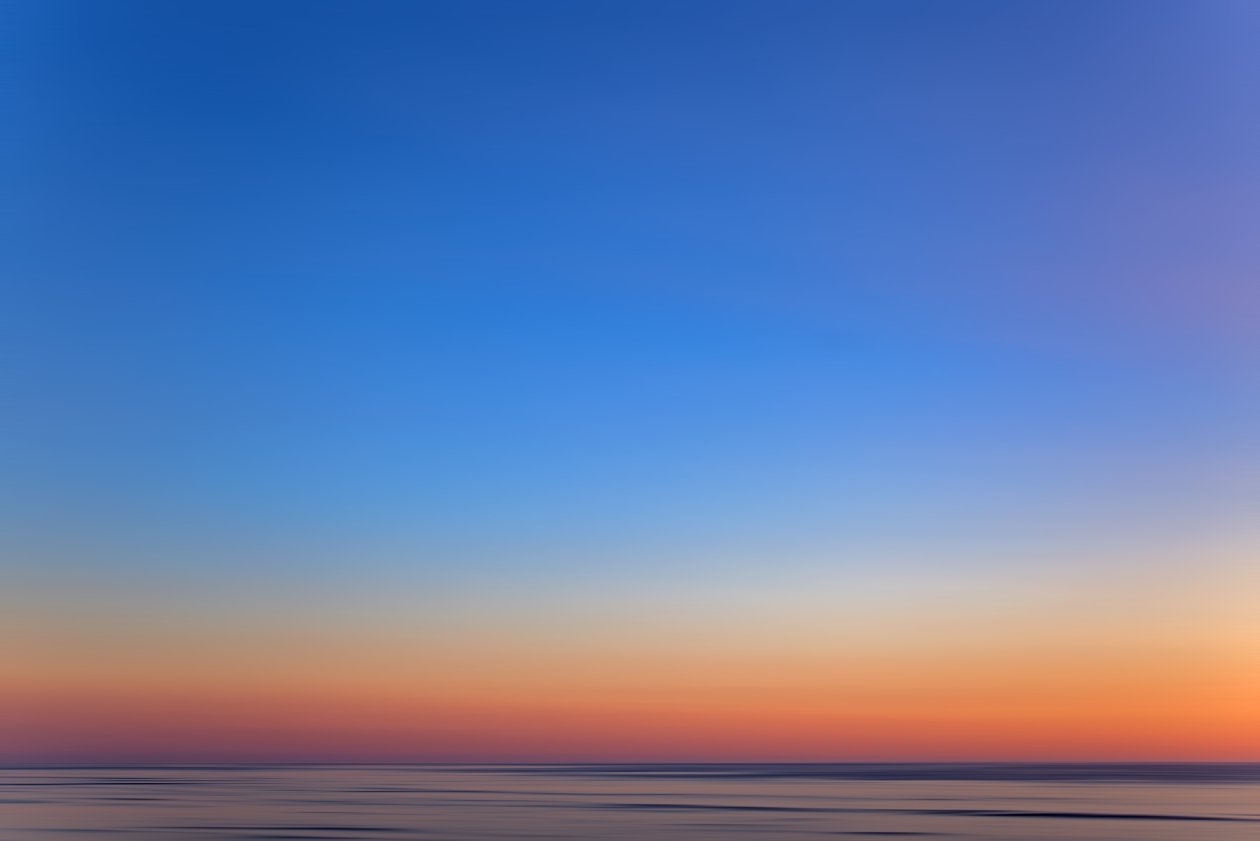 Sky Gradients Silent Sea 4k