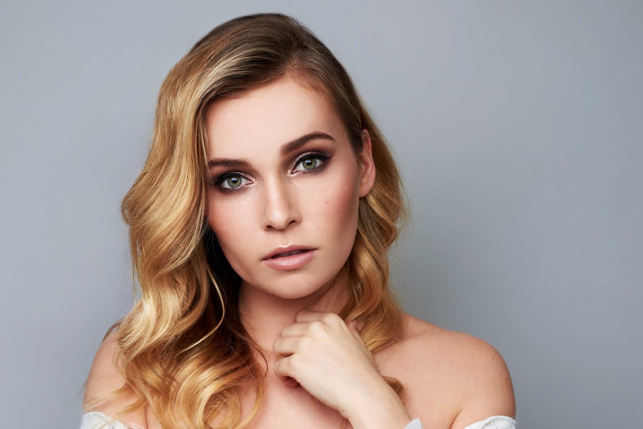 Fond d'écran Marny Kennedy