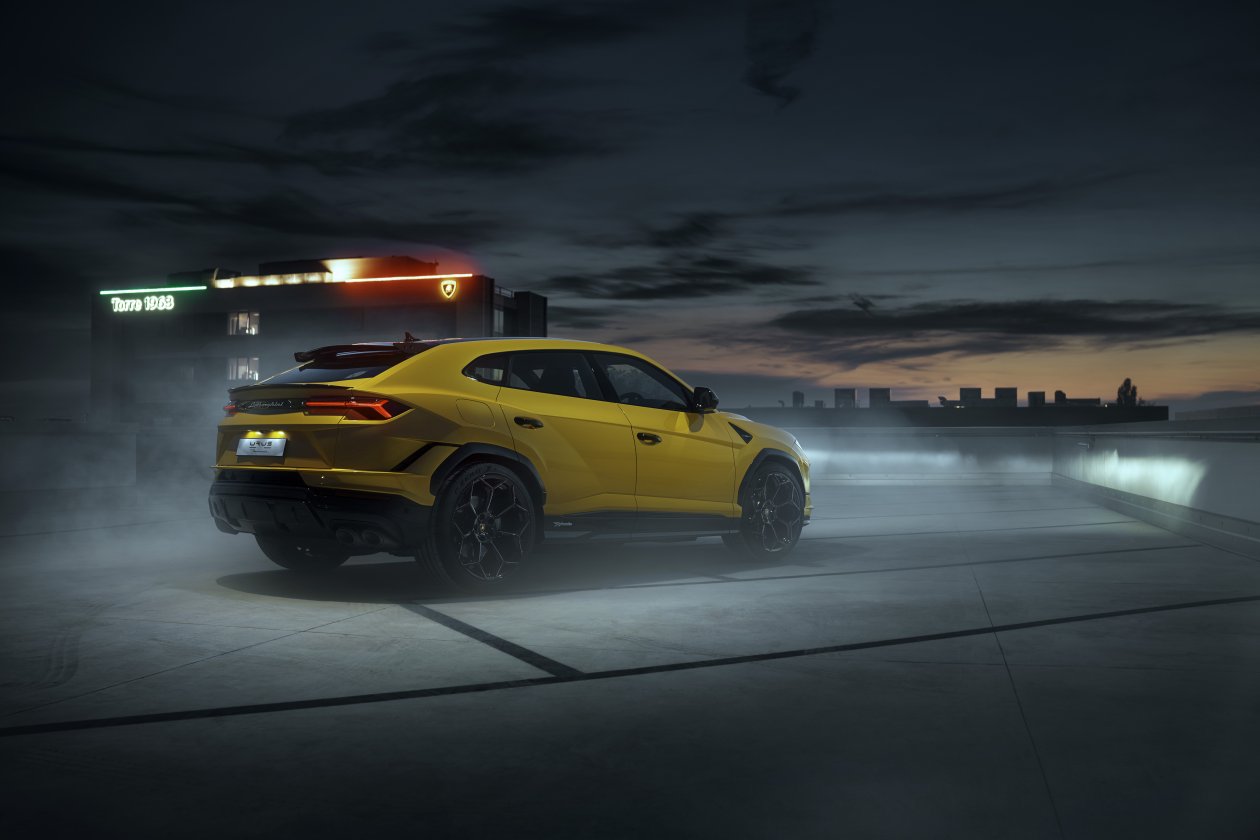 Lamborghini Urus Performante Photoshoot 2022 10k