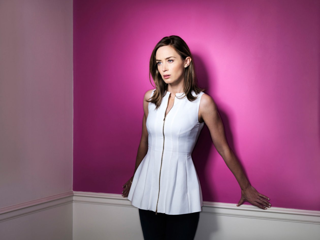 Emily Blunt Usa Today Photoshoot