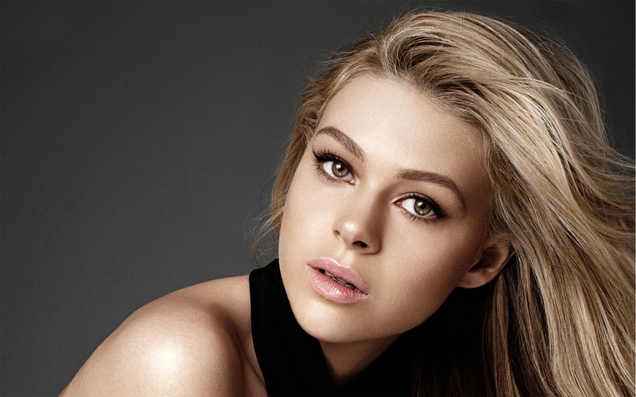 Nicola Peltz