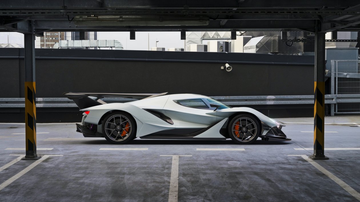 Apollo Intensa Emozione 2018 Side View