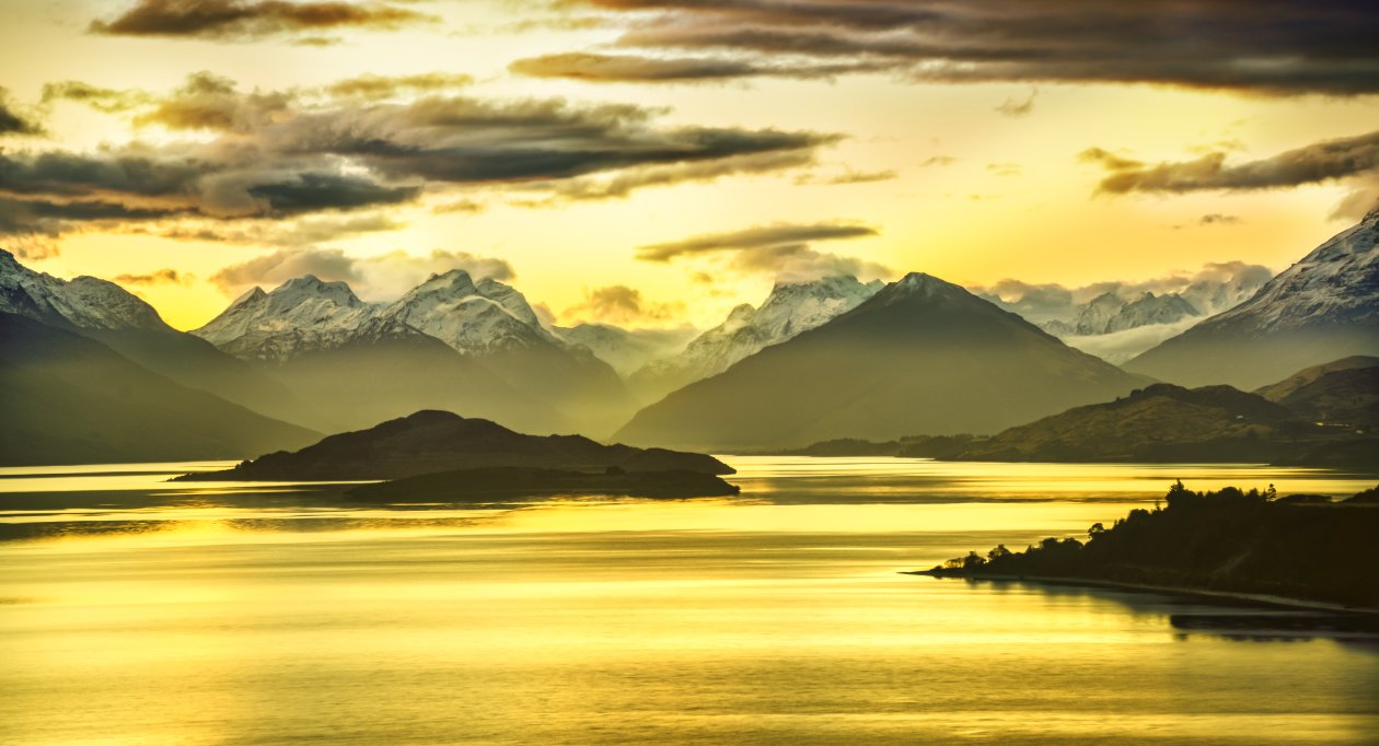 Golden Glenorchy 8k