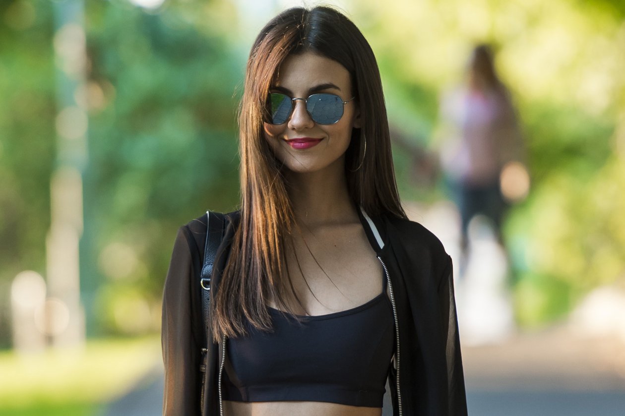 Victoria Justice 2017 Hd