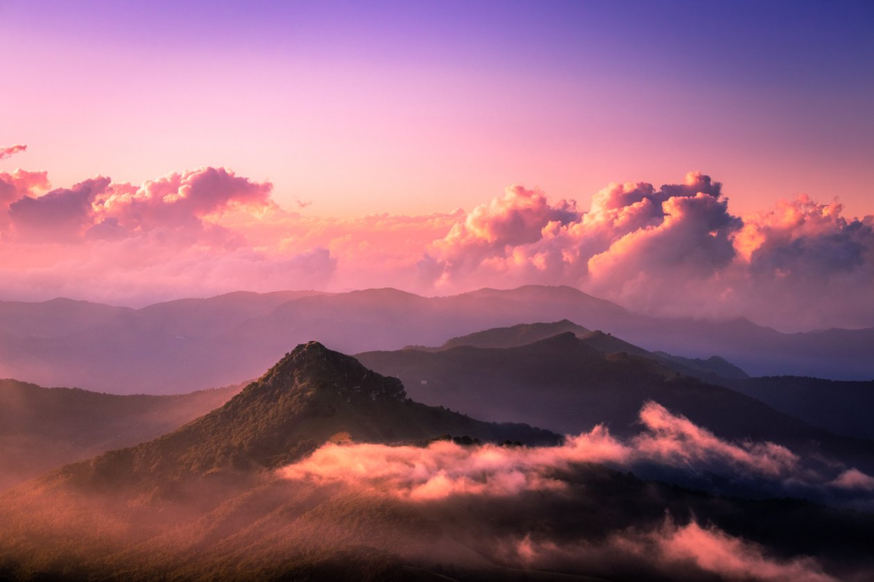 Landscape Clouds Peak 5k