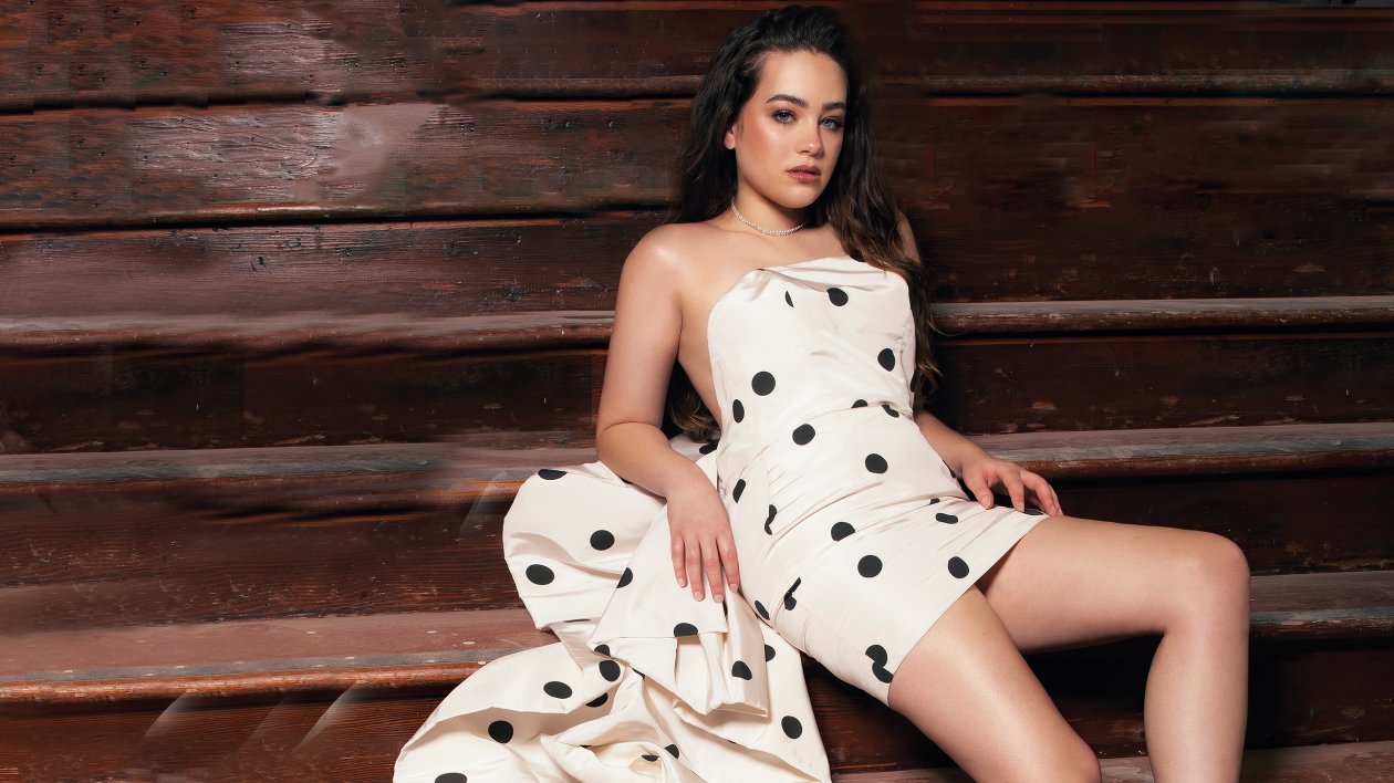 Mary Mouser Bella Magazine 4k