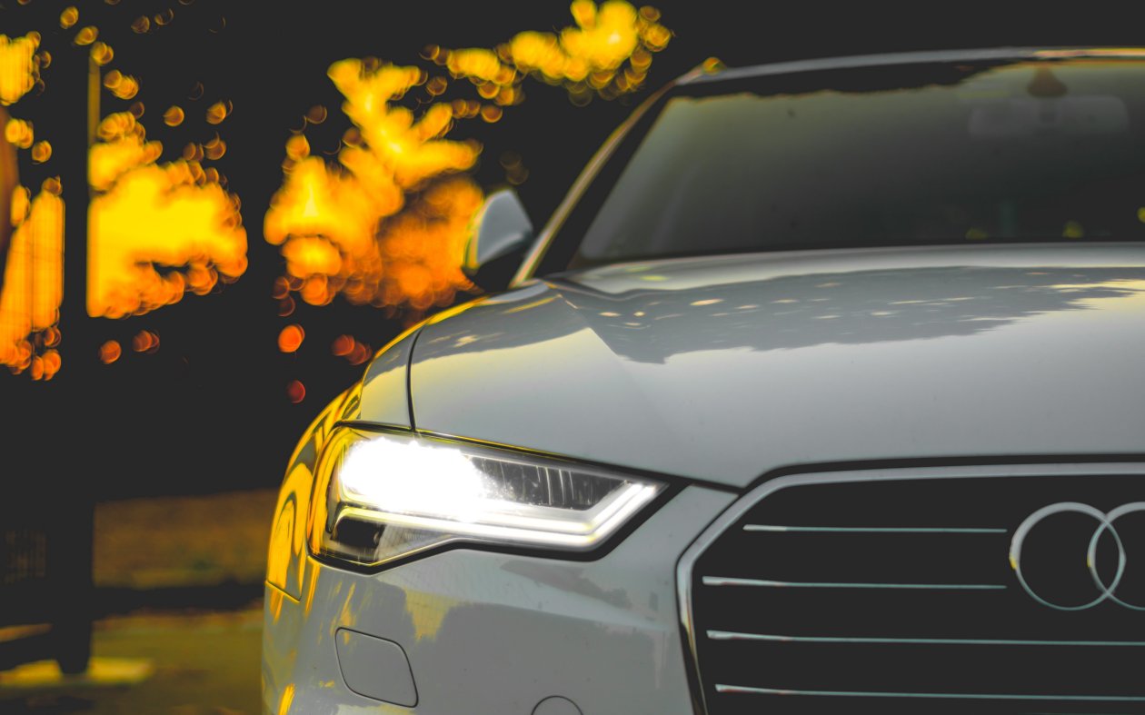 Audi Lights 4k