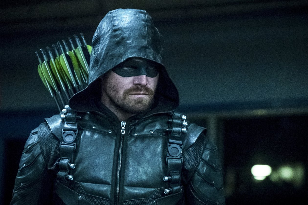 Stephen Amell As Green Arrow In Season 6