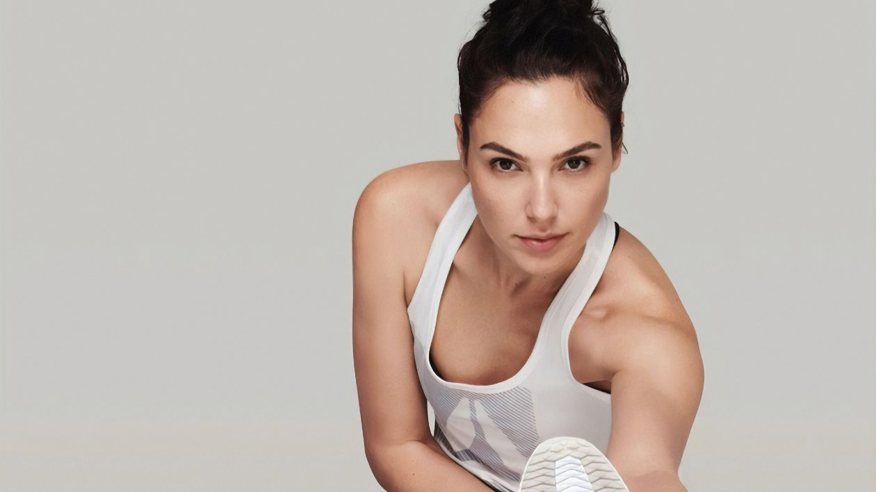 Gal Gadot Reebok 2019
