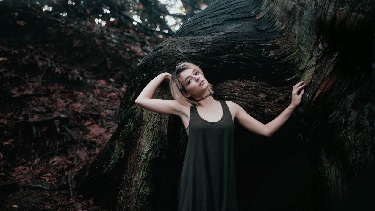 Girl Forest Portrait 4k