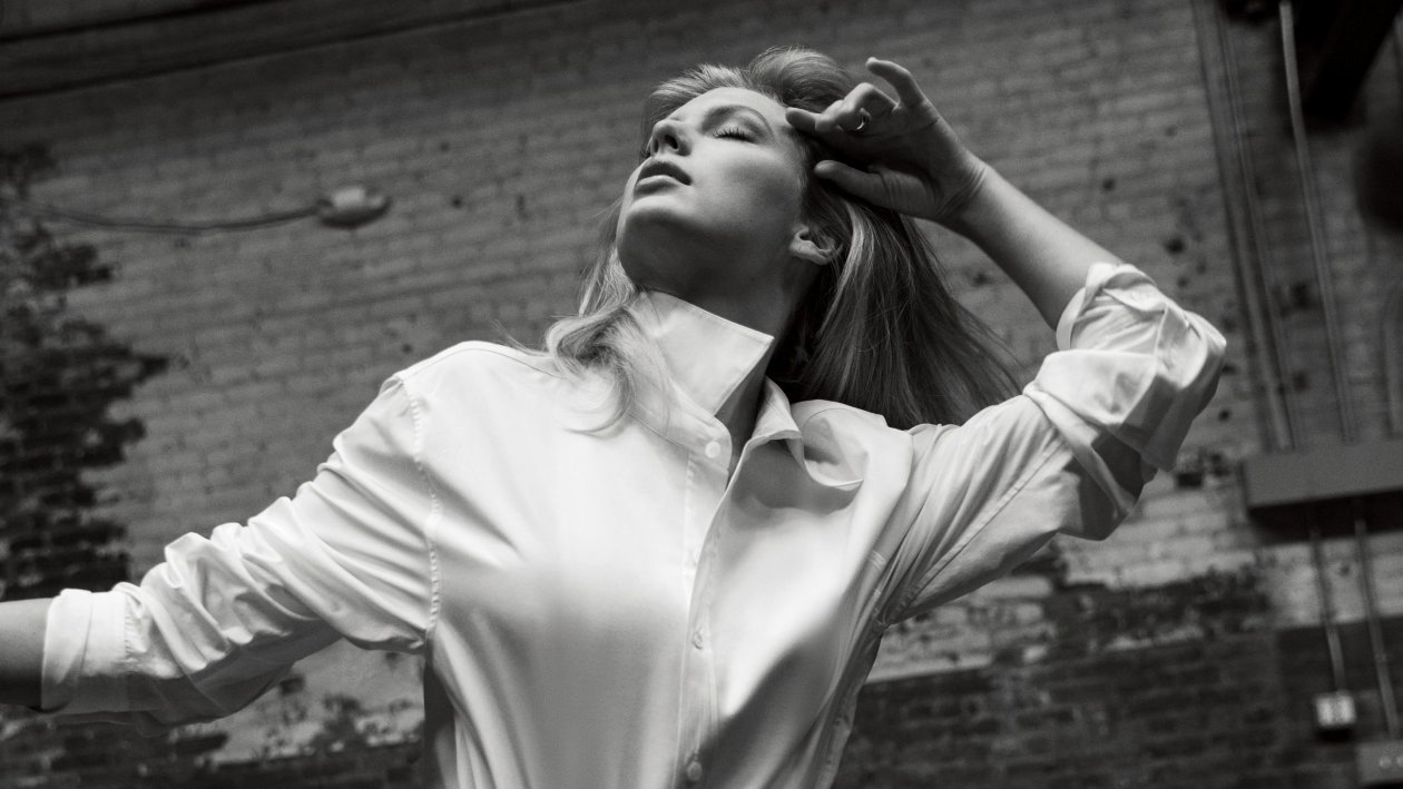 Taylor Swift Vogue Photoshoot 4k