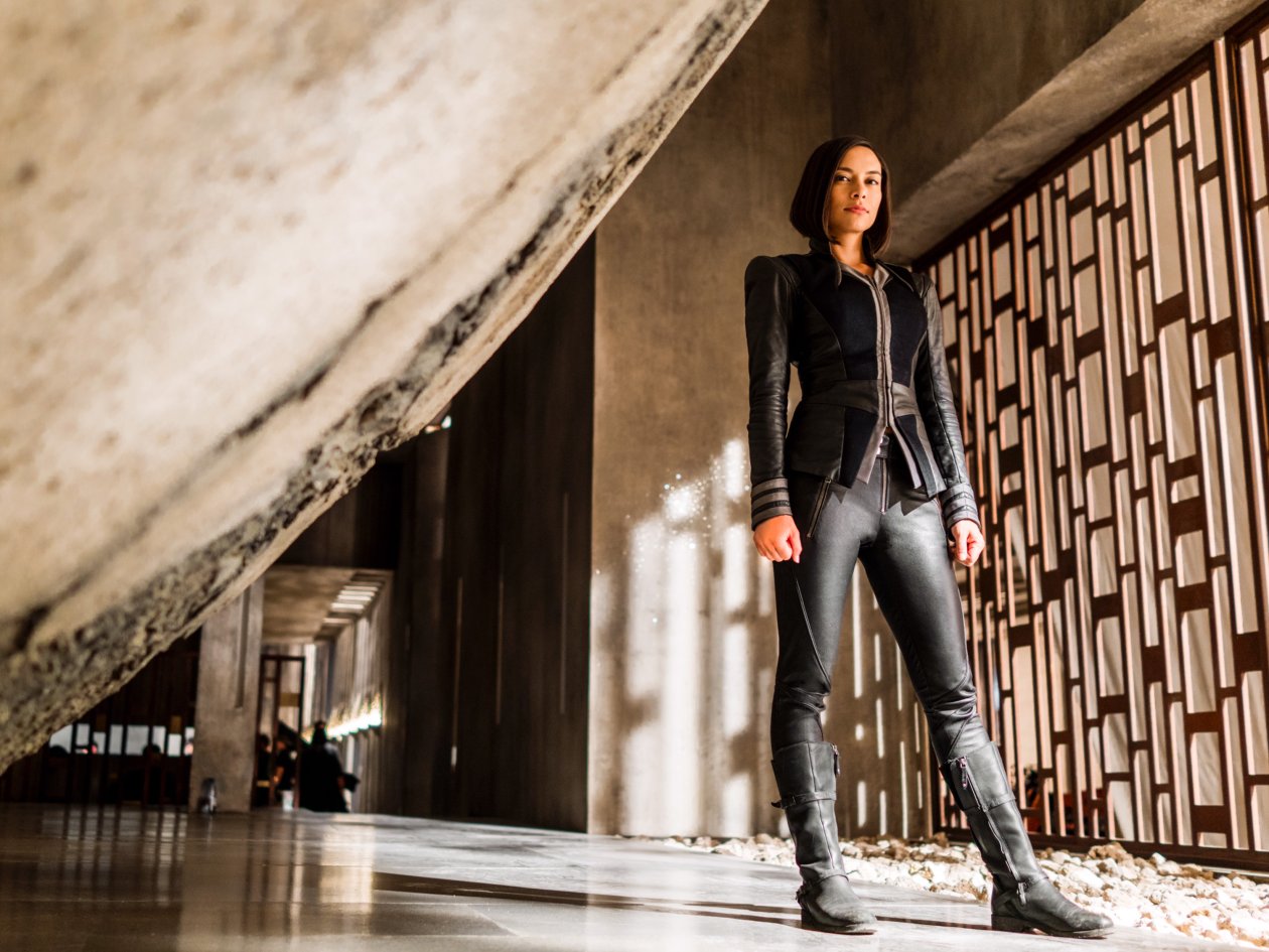 Sonya Balmores As Auran In Inhumans