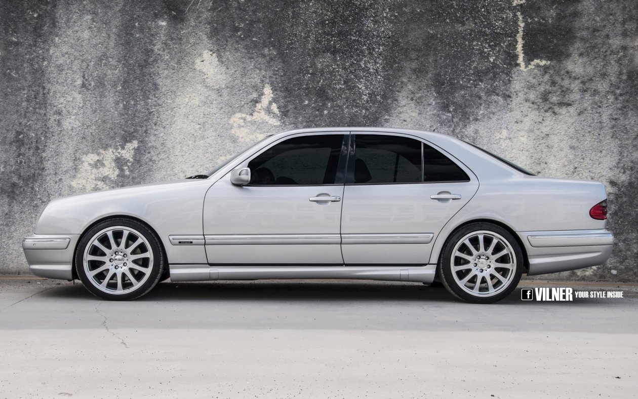 Mercedes E55 Amg
