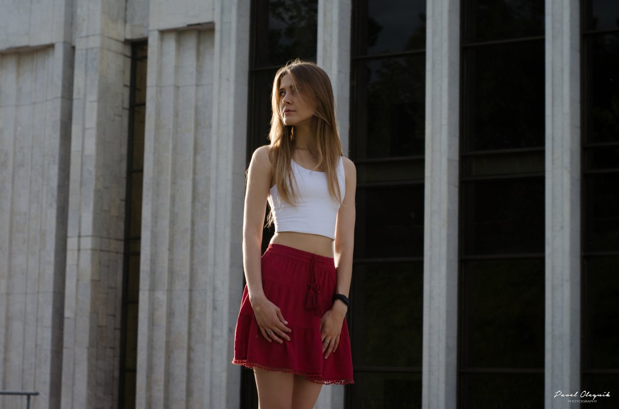 Girl Outdoors Red Skirt 4k