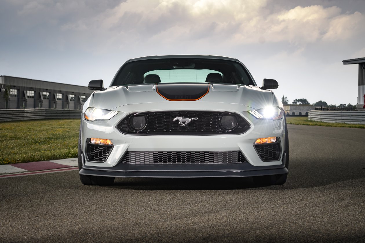 2021 Ford Mustang Mach
