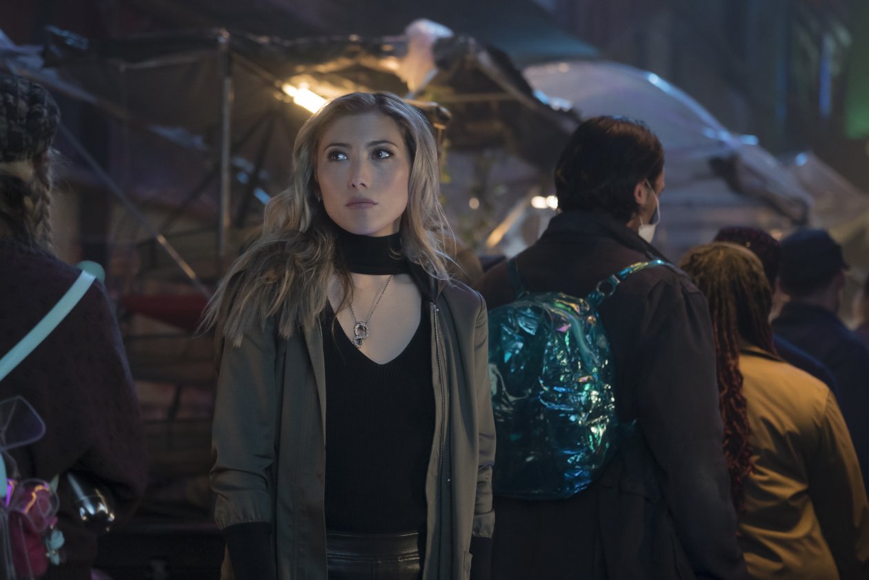 Dichen Lachman In Altered Carbon