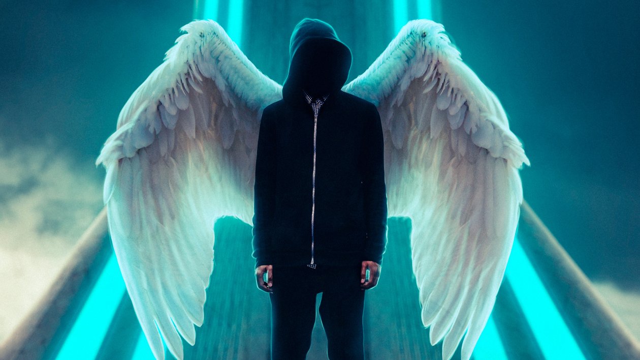 Hoodie Guy Wings