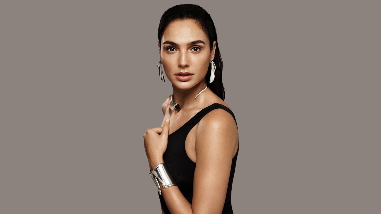 Gal Gadot Elle Magazine