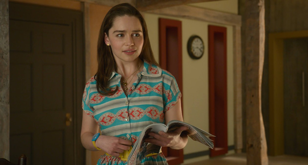 Emilia Clarke In Me Before You Movie