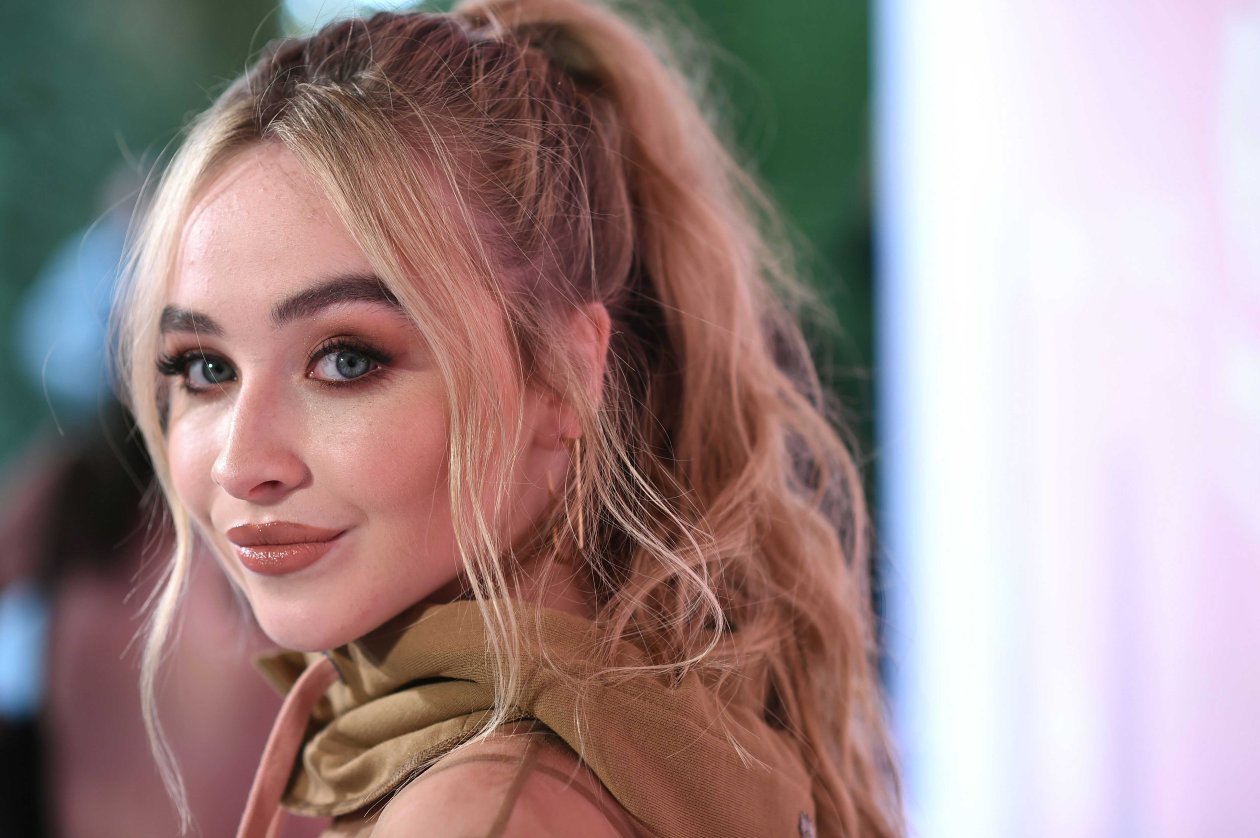Sabrina Carpenter In 2017