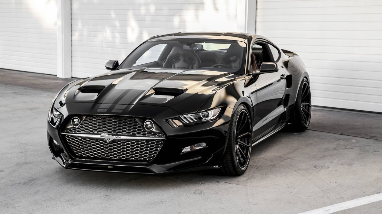 Ford Mustang GT Black