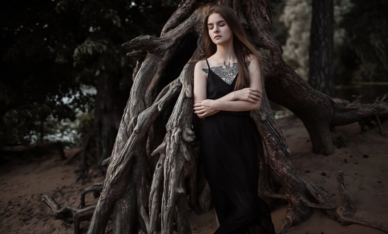 Black Dress Girl Closed Eyes 4k
