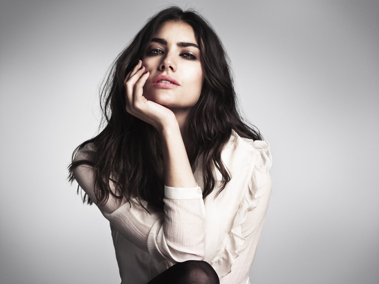 Fond d'écran Lauren Mellor