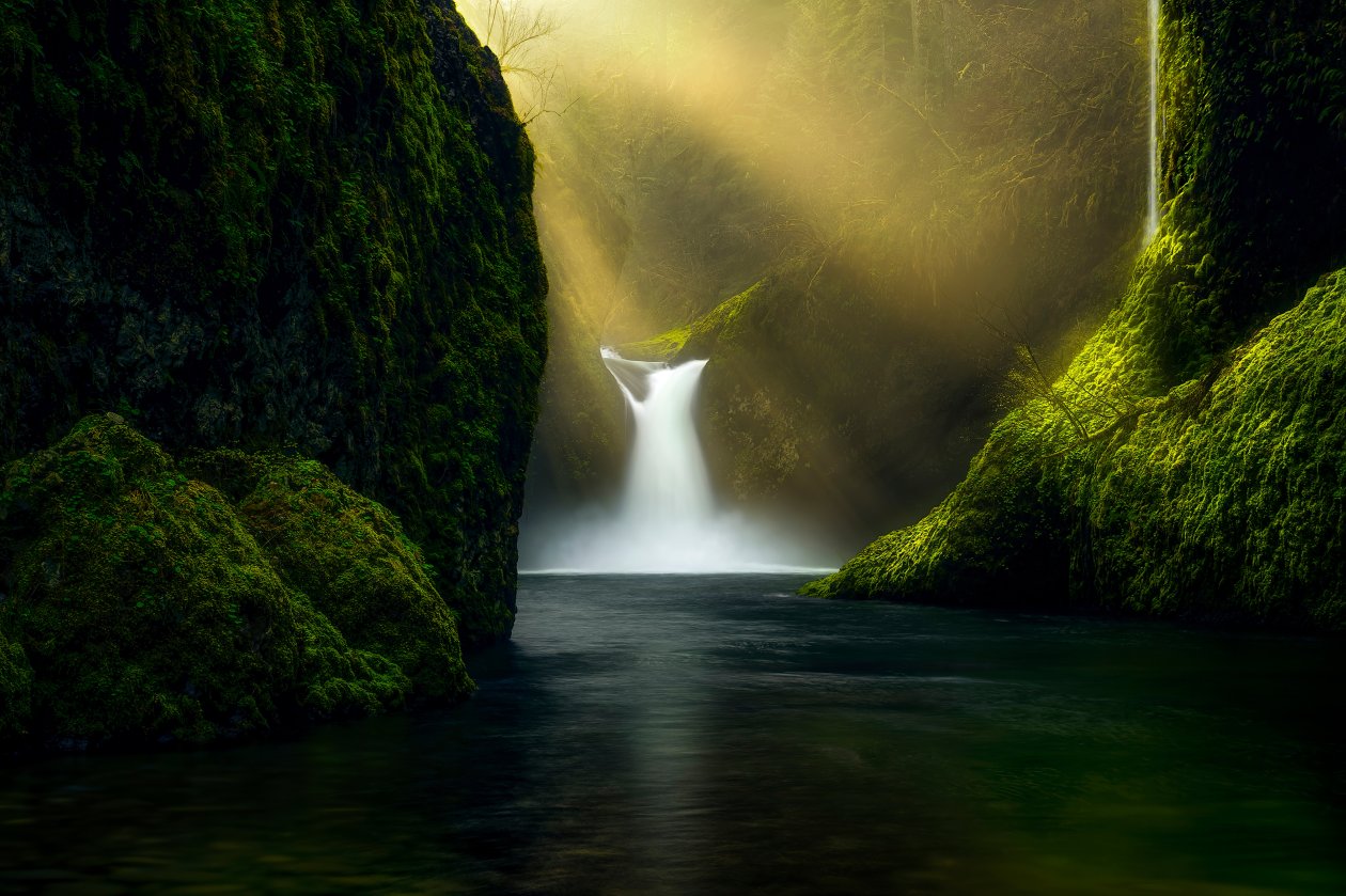 Canyon Light Sunbeams 4k