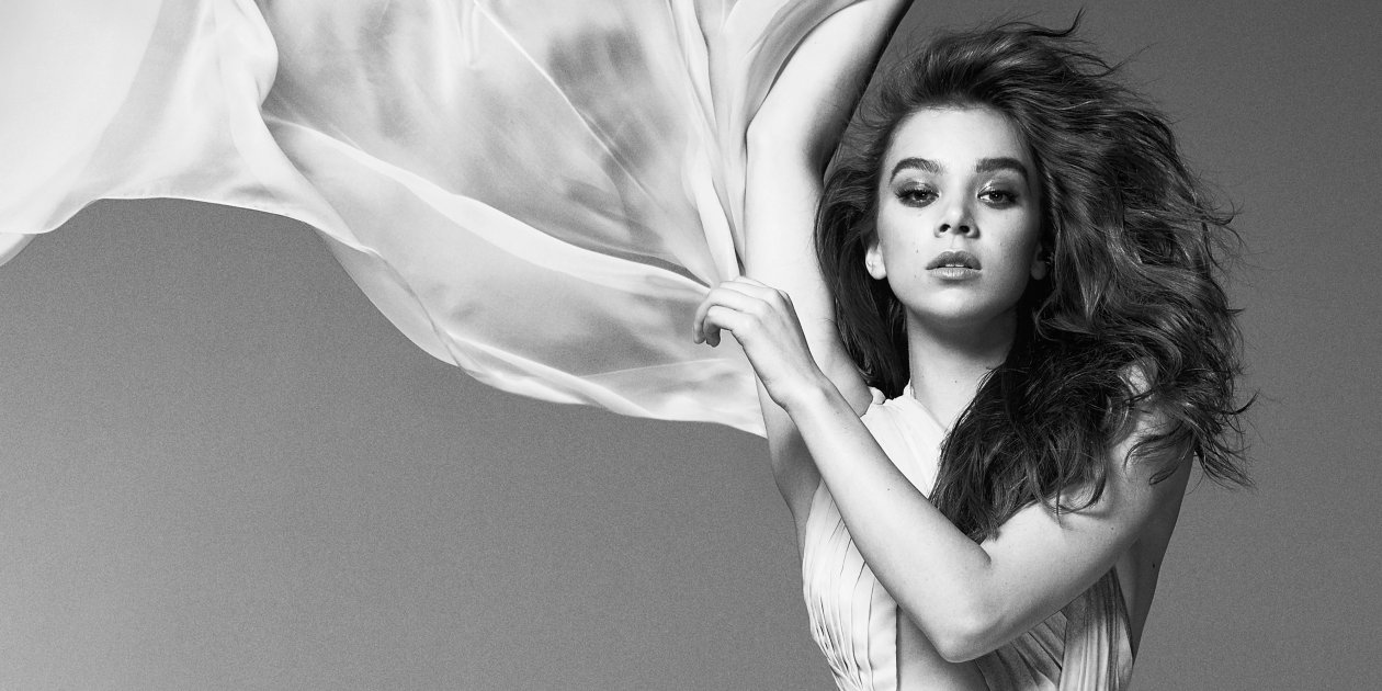 Hailee Steinfeld Marie Claire 2018 Monochrome 4k