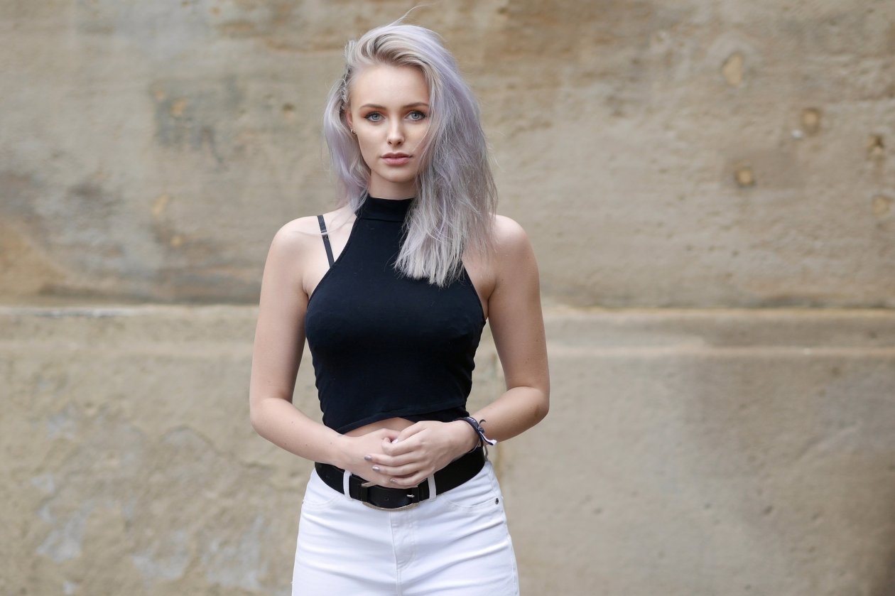 White Hair Girl
