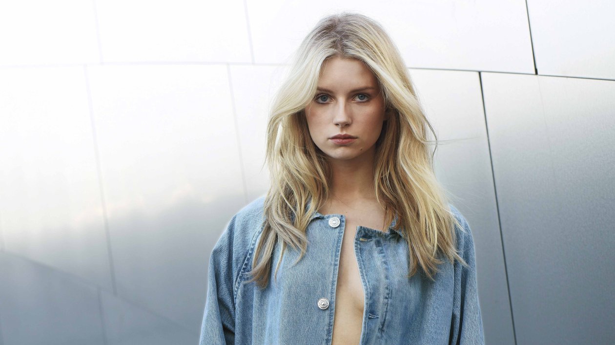 Fond d'écran Lottie Moss