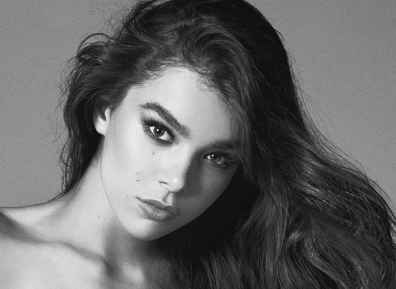 Hailee Steinfeld Marie Claire 2018 Monochrome