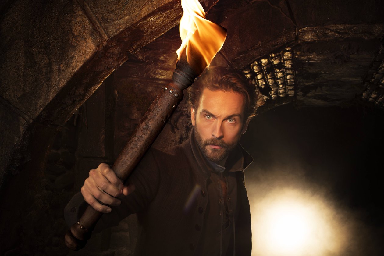 Tom Mison As Ichabod Crane Sleepy Hollow Season 4