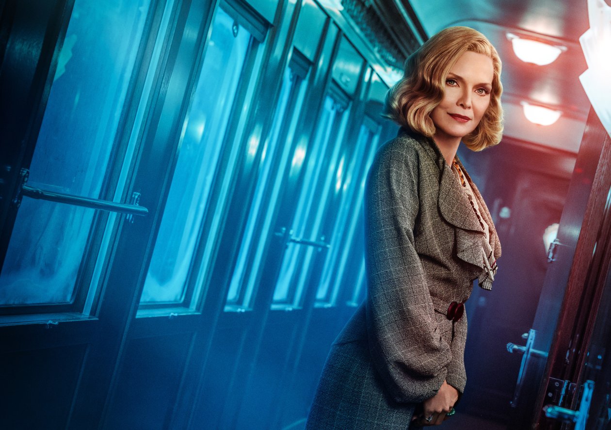 Michelle Pfeiffer As Mrs Hubbard Murder On The Orient Express 4k
