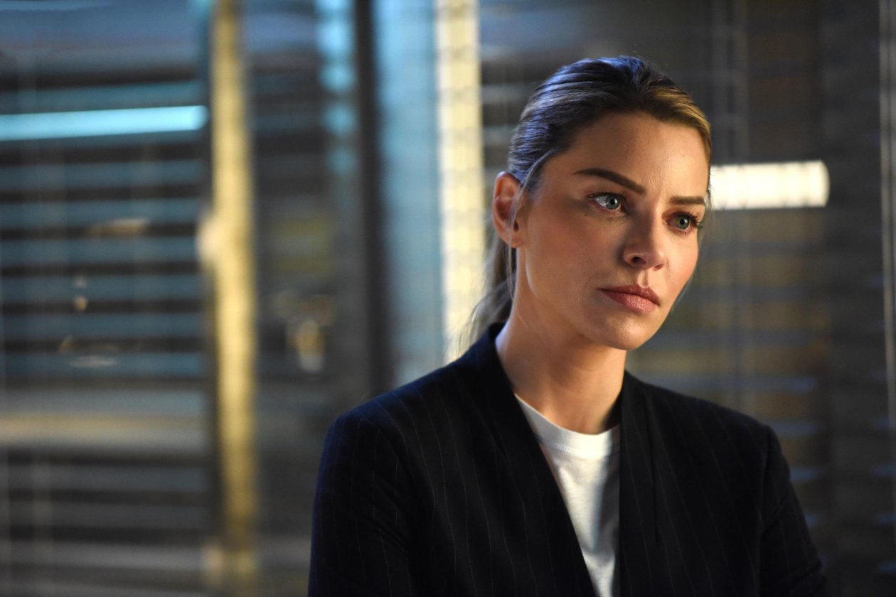 Chloe Decker As Lauren German In Lucifer 2017