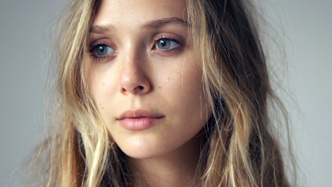 Elizabeth Olsen Closeup