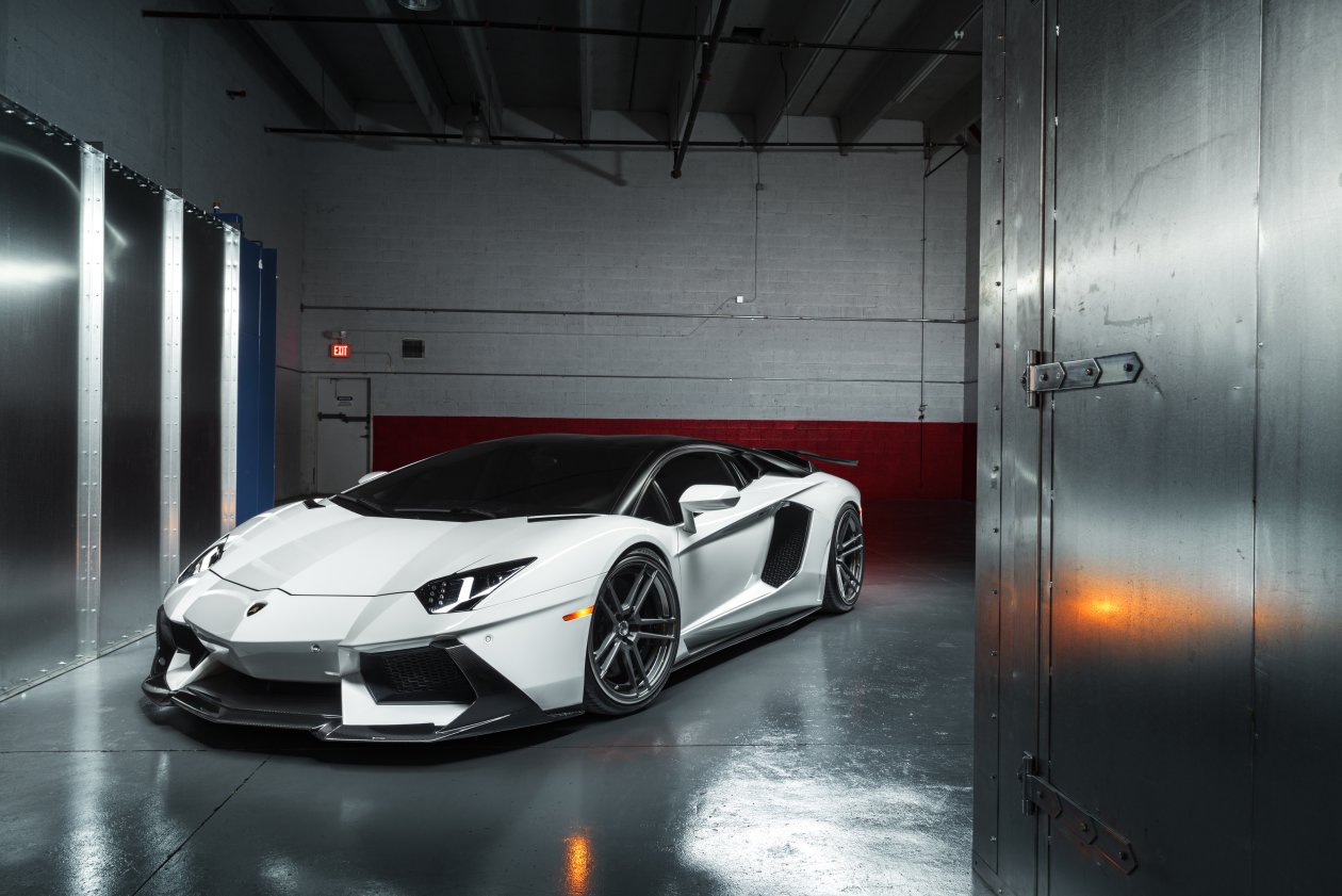 8k Lamborghini Aventador