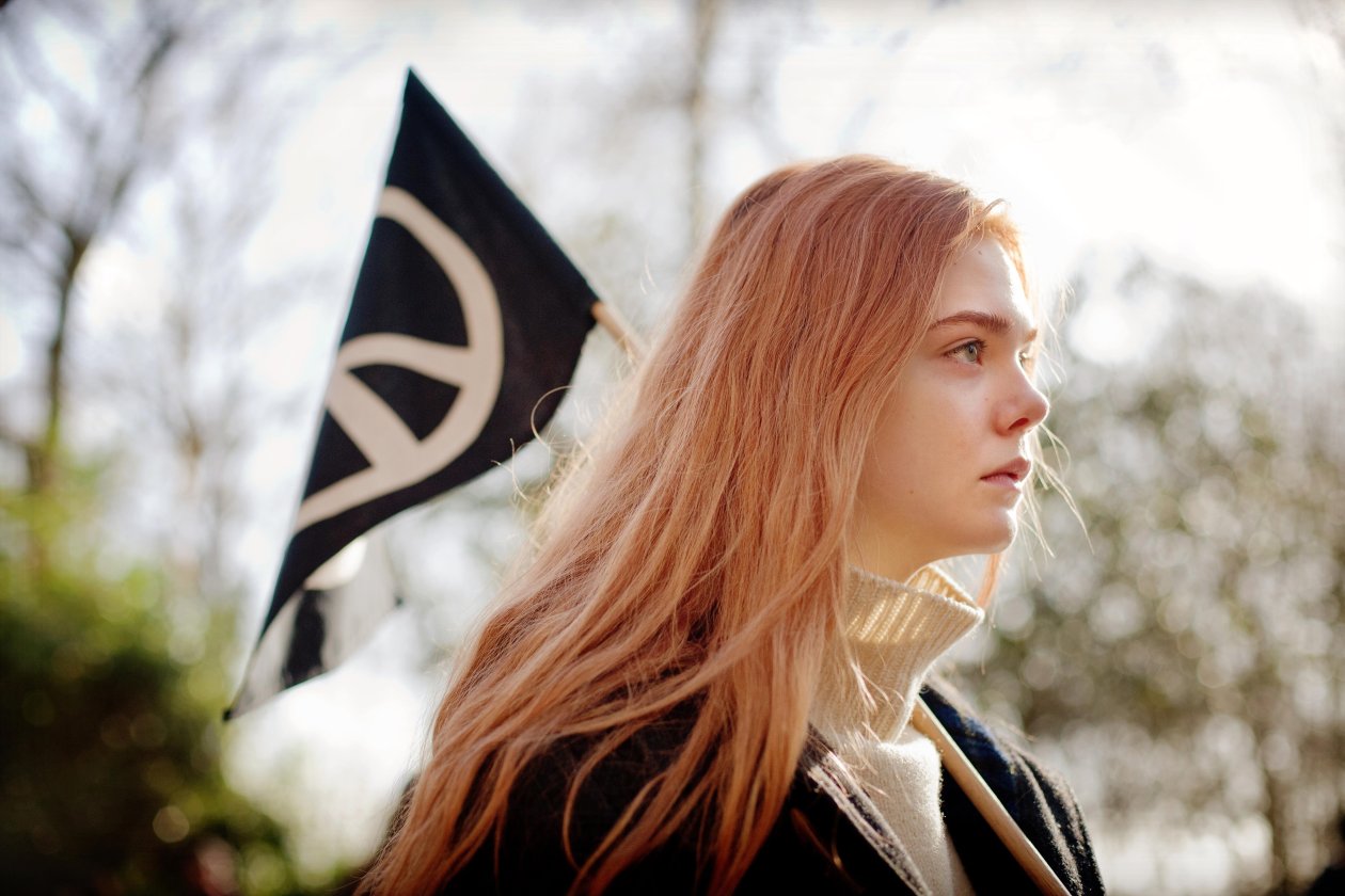 2018 Elle Fanning