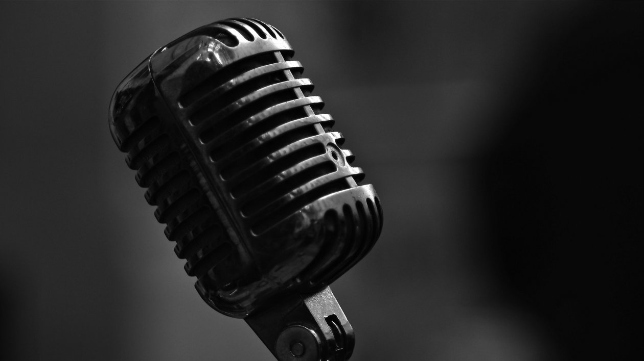 Microphone Metal