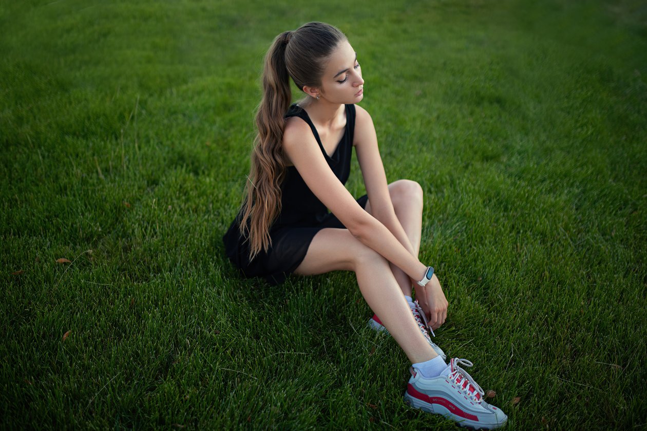 Girl Model Sitting On Grass Long Hair 4k