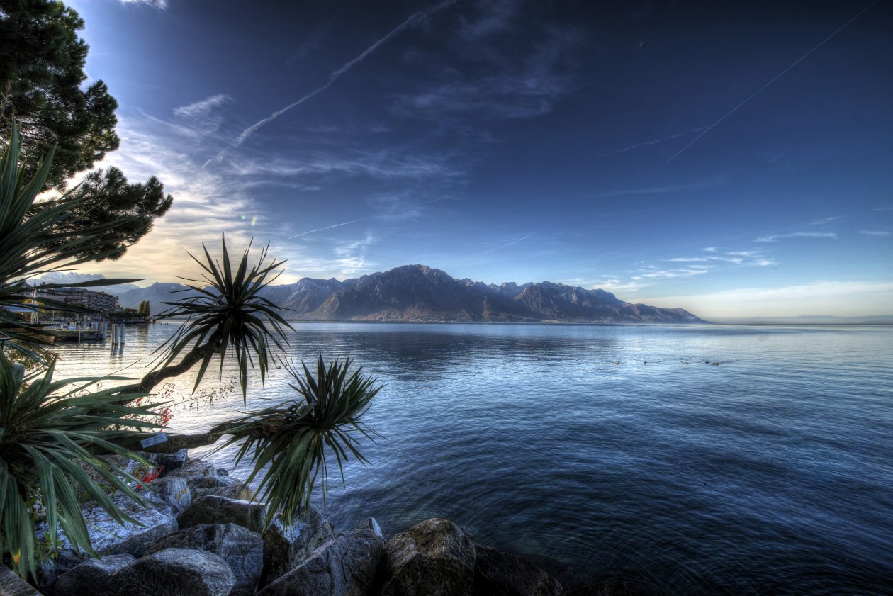 Montreux Lake Switzerland 4k