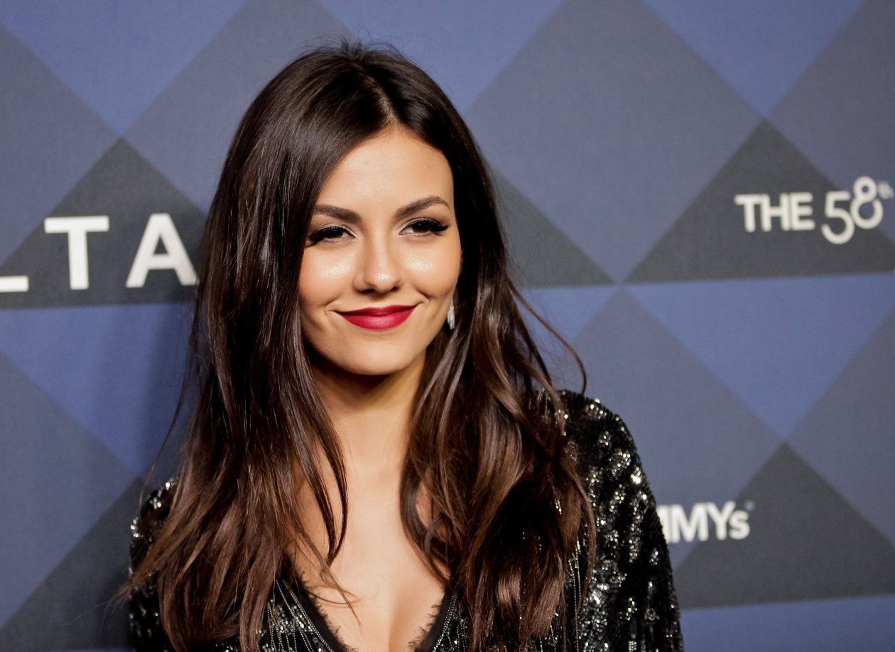 Victoria Justice Cute