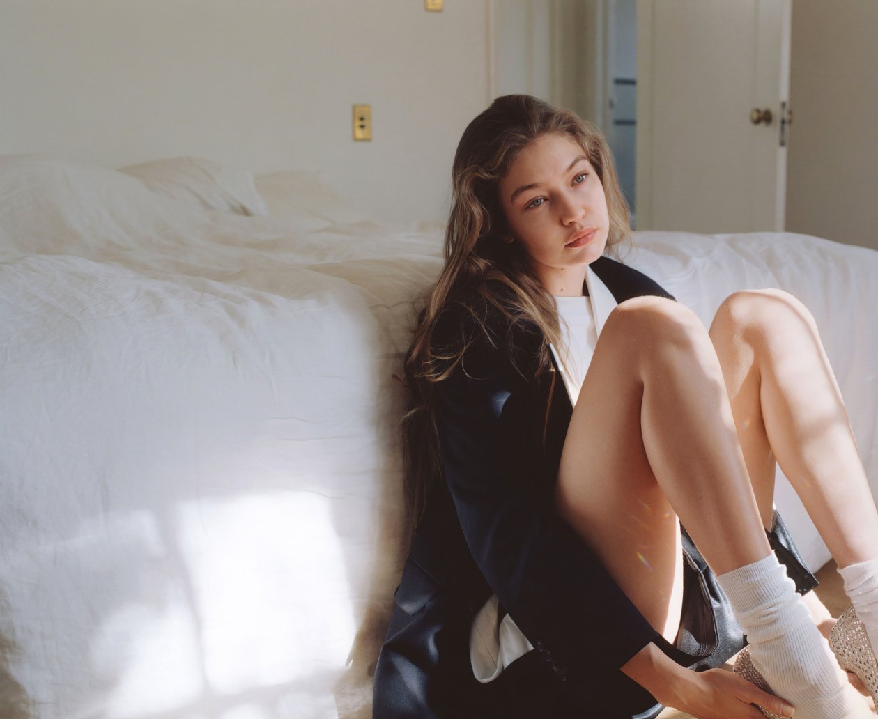 Gigi Hadid British Vogue 2020 4k