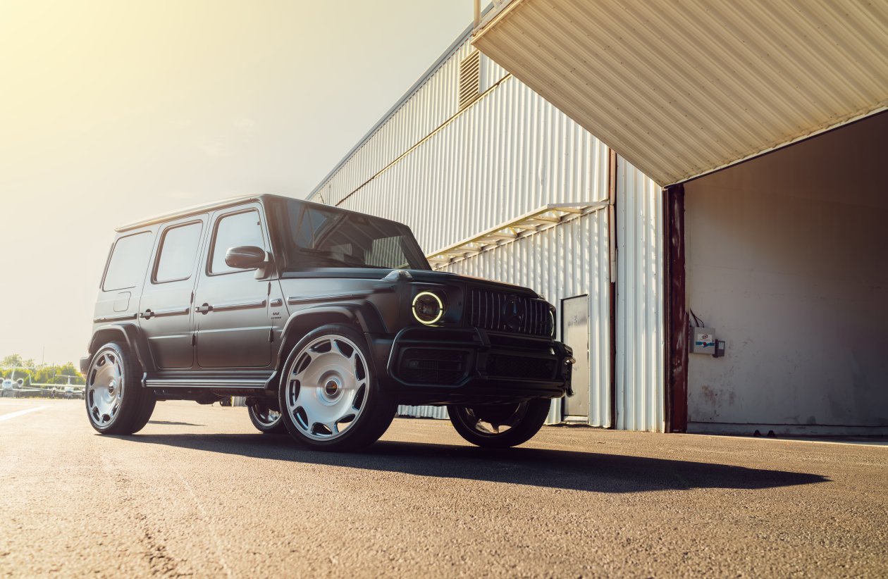 Black G Wagon Vossen Matte 10k