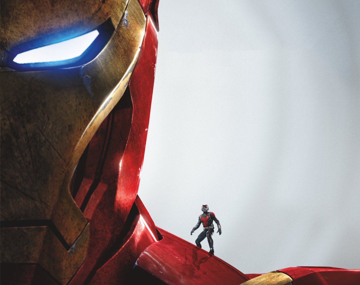 Antman On Iron Man Shoulder